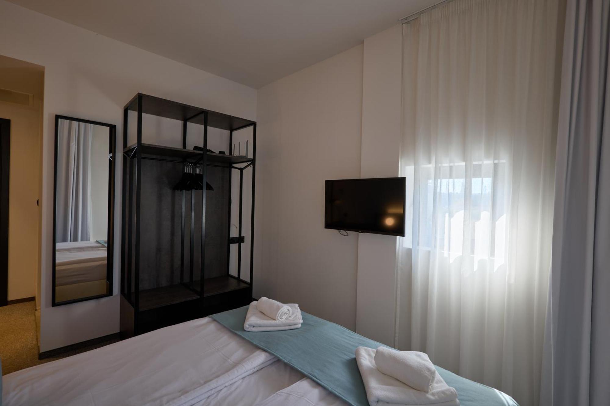 Bizarre Boutique Hotel Varna Eksteriør bilde